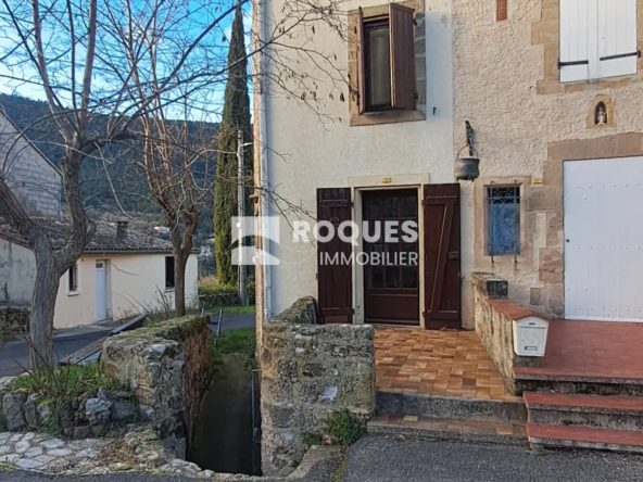 Maison de village avec jardin à St Etienne de Gourgas 