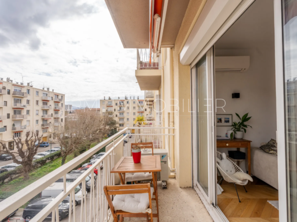 T3 rénové haut de gamme à Marseille 8e arrondissement 