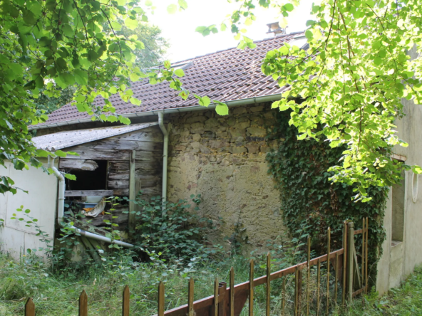 Maison à vendre à Saint-Saturnin avec 1709 m² de terrain 