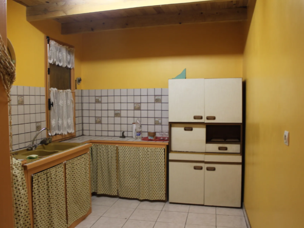 Maison à vendre à Saint-Saturnin avec 1709 m² de terrain 