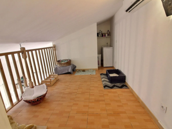 Charmant appartement en duplex à Meyreuil avec terrasse 