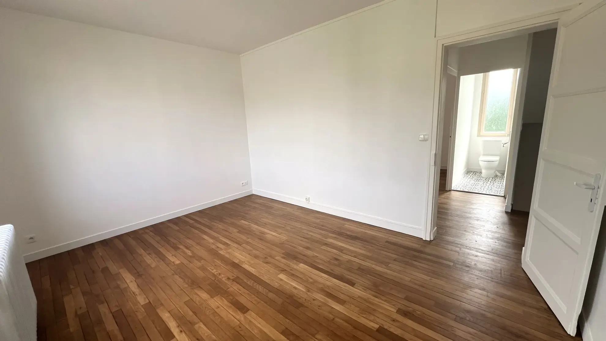 Maison ancienne à vendre à Longuenée-en-Anjou, 5 chambres, terrain de 370 m2 