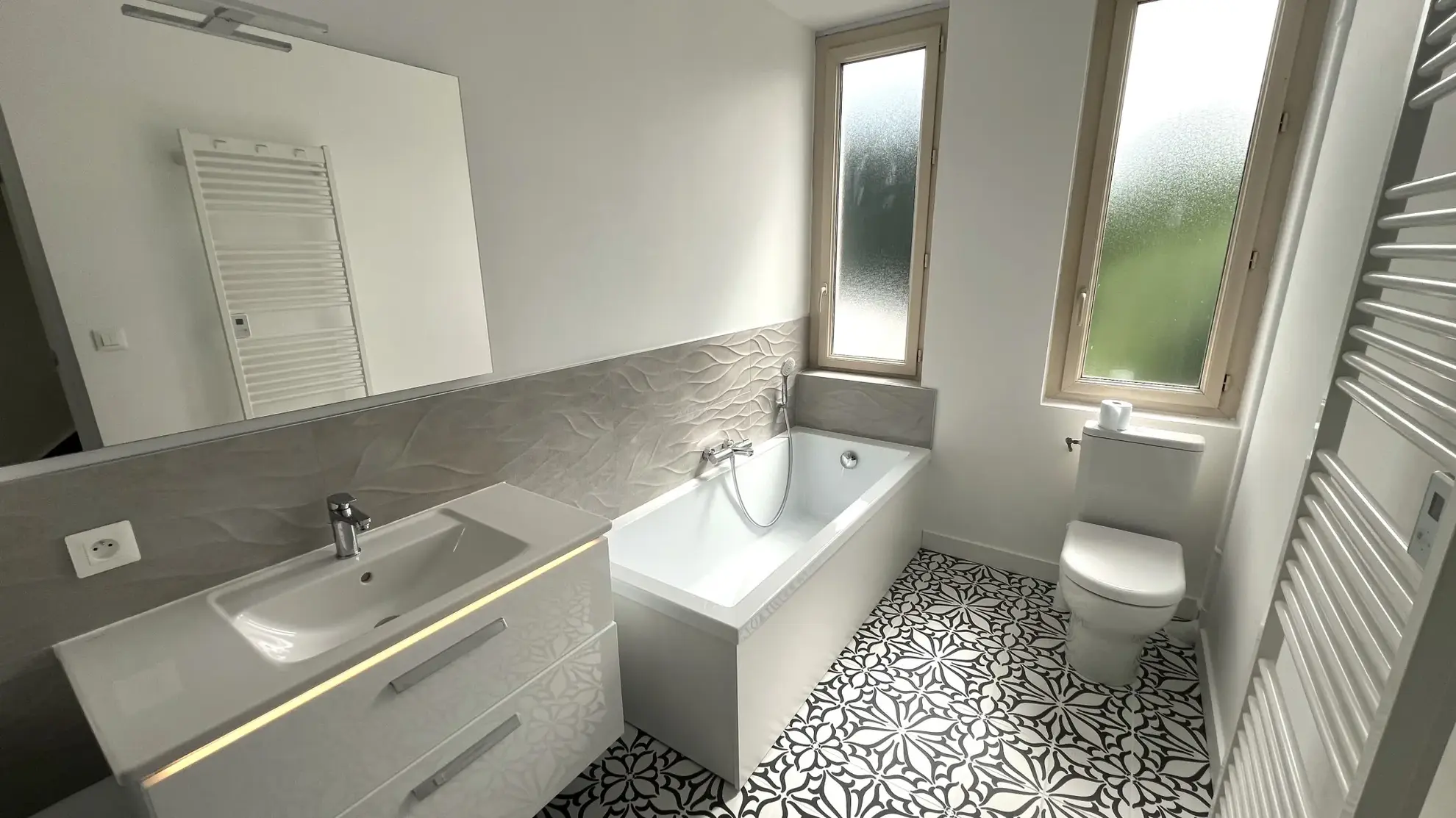 Maison ancienne à vendre à Longuenée-en-Anjou, 5 chambres, terrain de 370 m2 