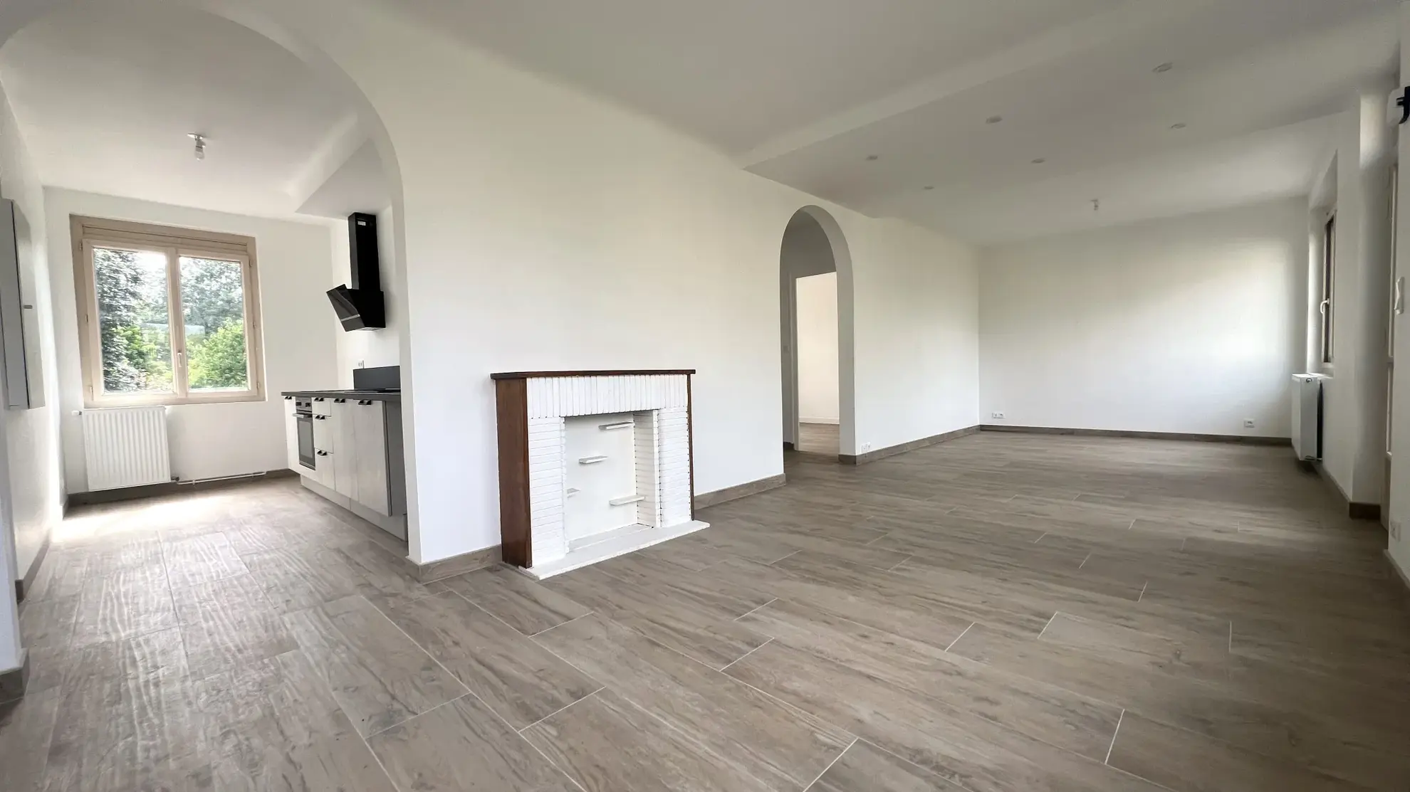 Maison ancienne à vendre à Longuenée-en-Anjou, 5 chambres, terrain de 370 m2 