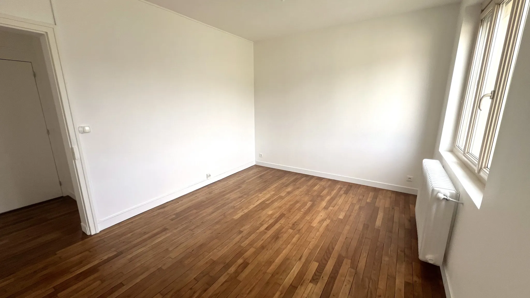 Maison ancienne à vendre à Longuenée-en-Anjou, 5 chambres, terrain de 370 m2 