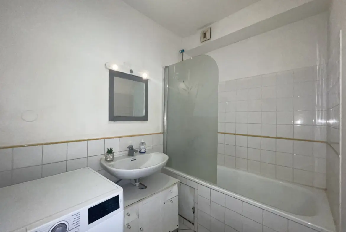 Appartement 2 pièces de 52 m² à Toulon - Saint Louis 
