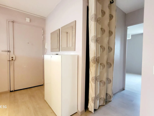 Appartement F3 avec balcon et garage à Beaumont - 63110 