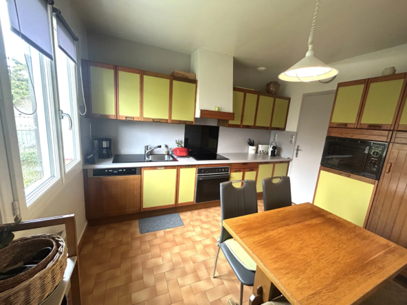 À vendre : Pavillon de plain-pied à Etampes, 3 chambres, sous-sol total 