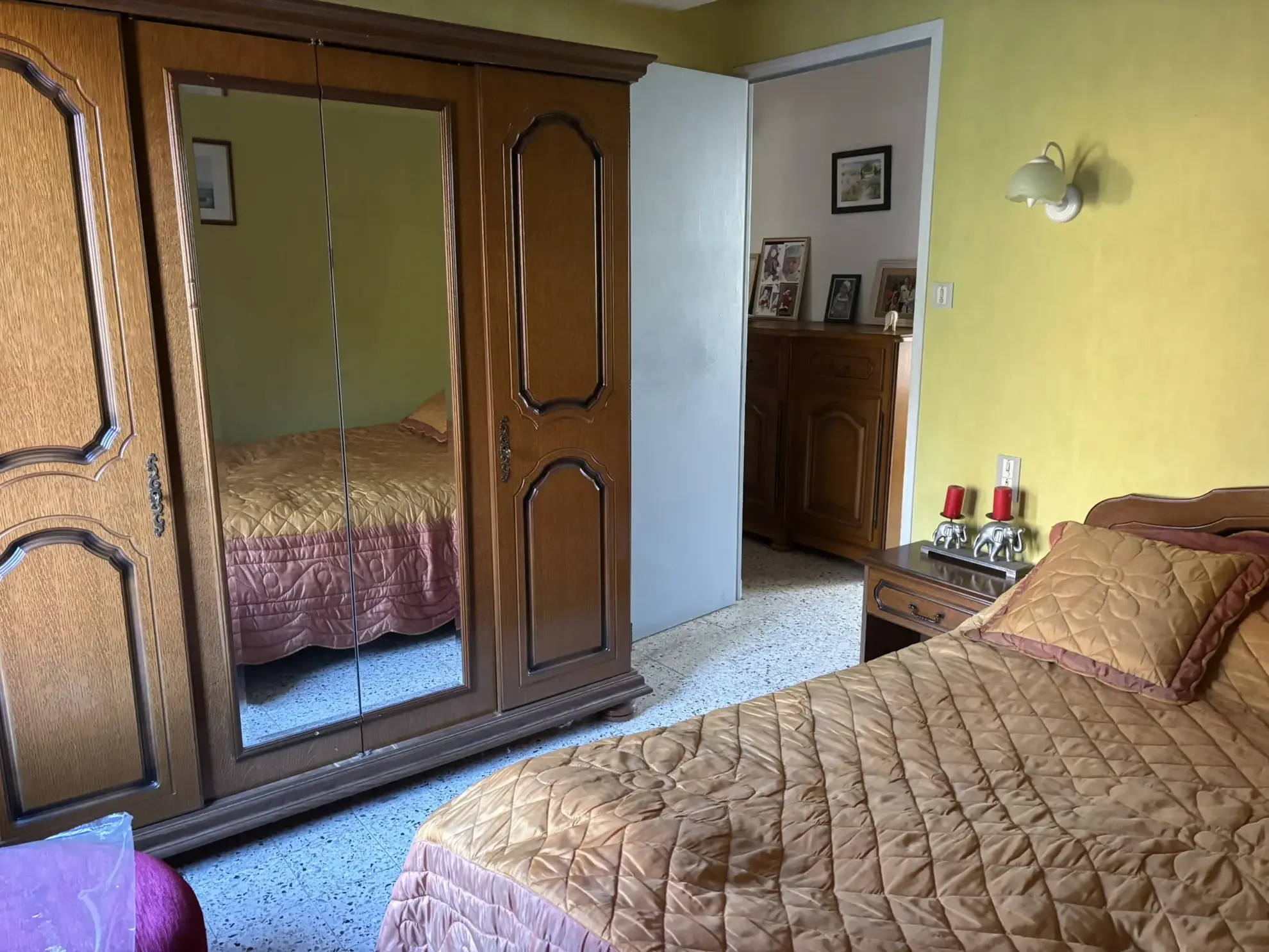 Maison en campagne avec nombreuses dépendances à Mollans-sur-Ouvèze 