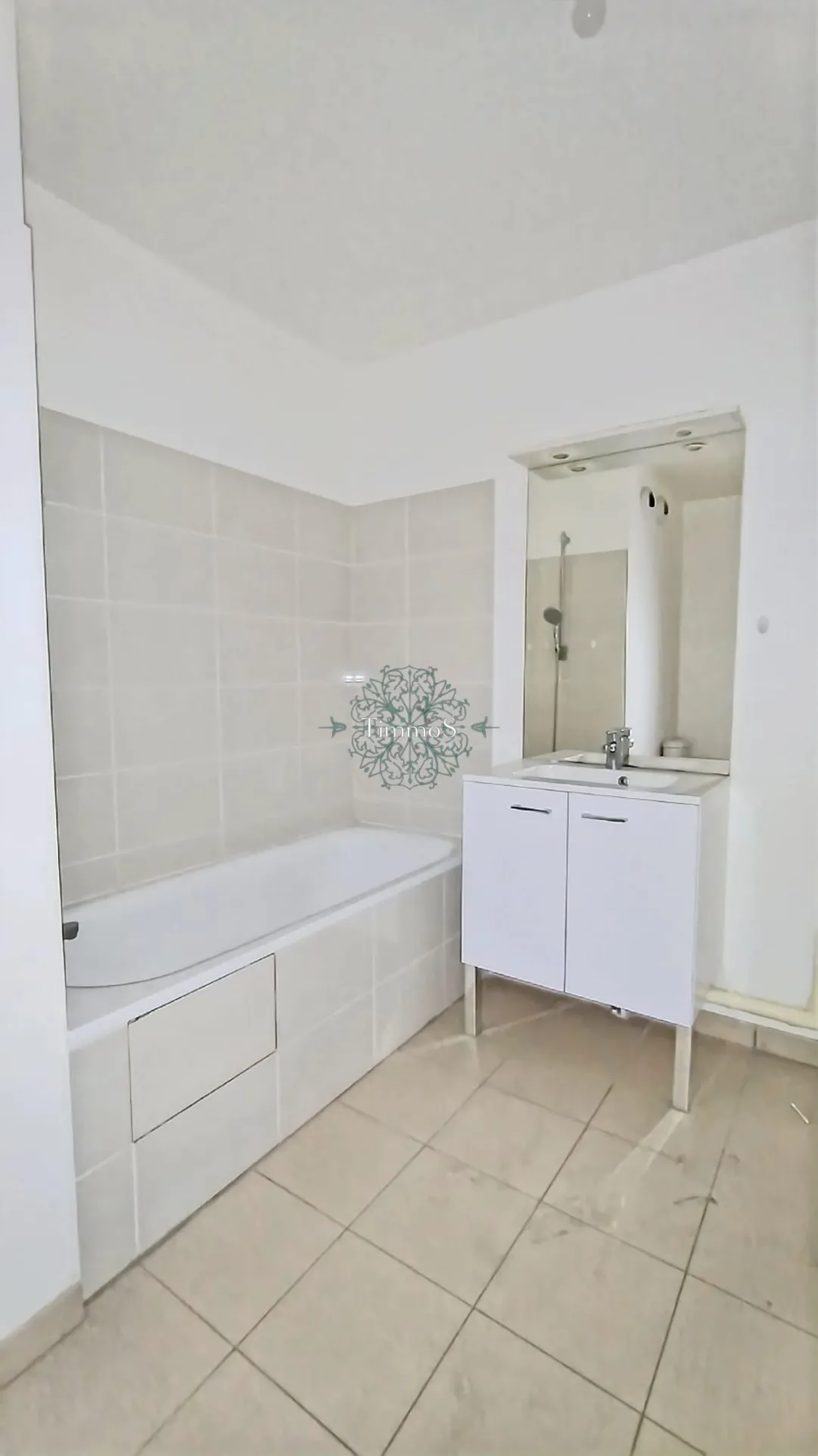 Vente d'un appartement 2 pièces à Beauvais avec balcon 