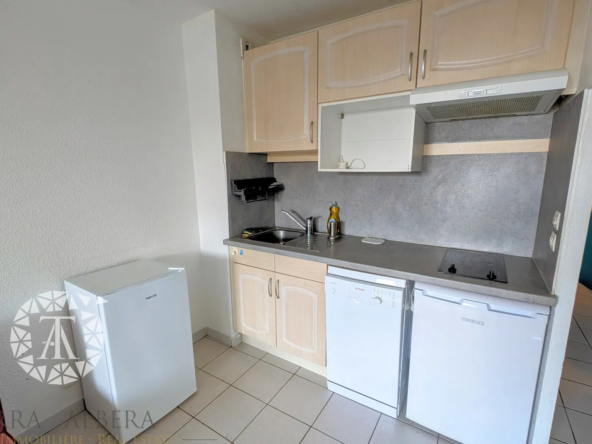 PORT-VENDRES - Appartement proche du centre-ville avec parking privatif 