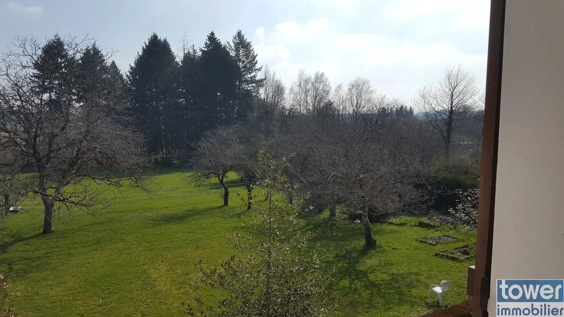 Immeuble mixte de 500 m² à Saint Saud Lacoussière - 5 chambres 