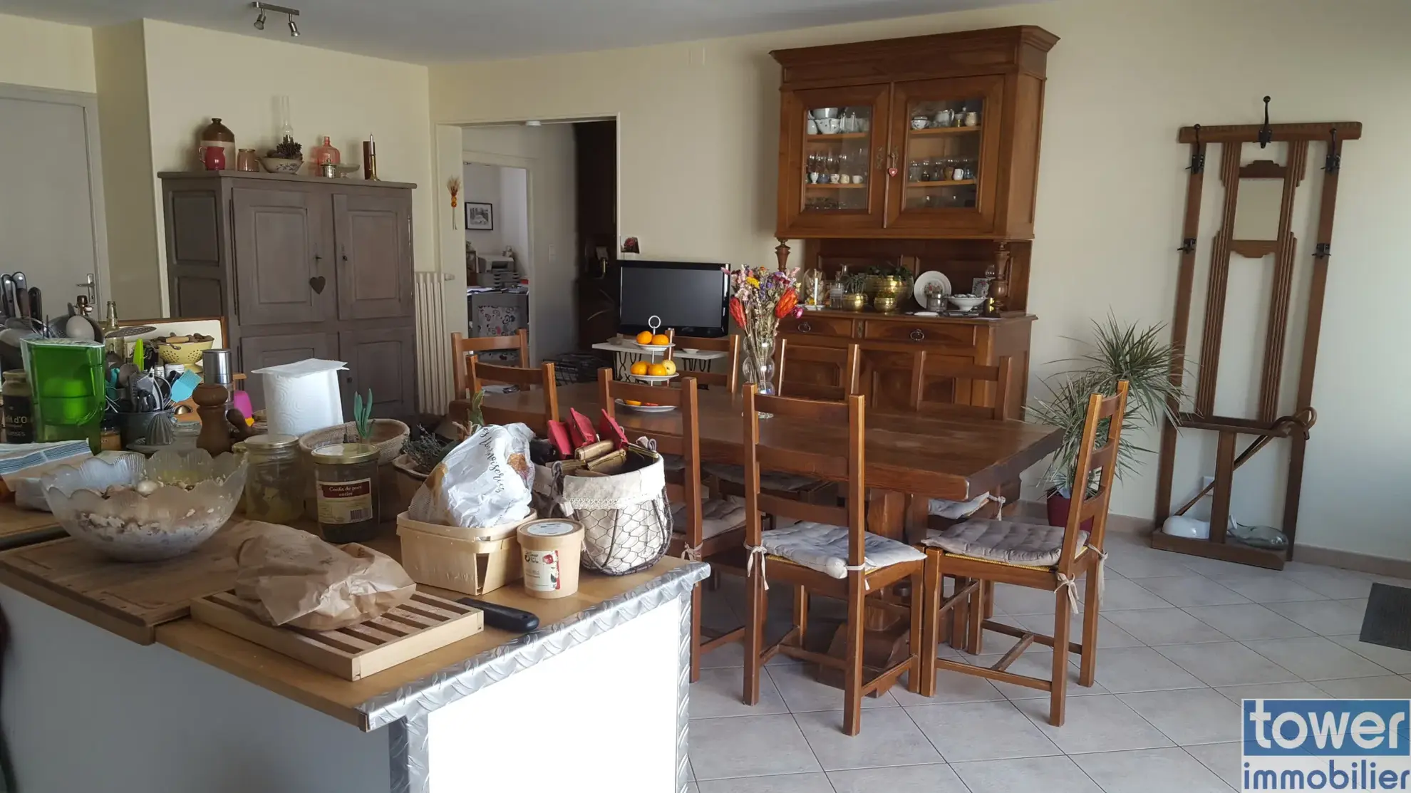 Immeuble mixte de 500 m² à Saint Saud Lacoussière - 5 chambres 