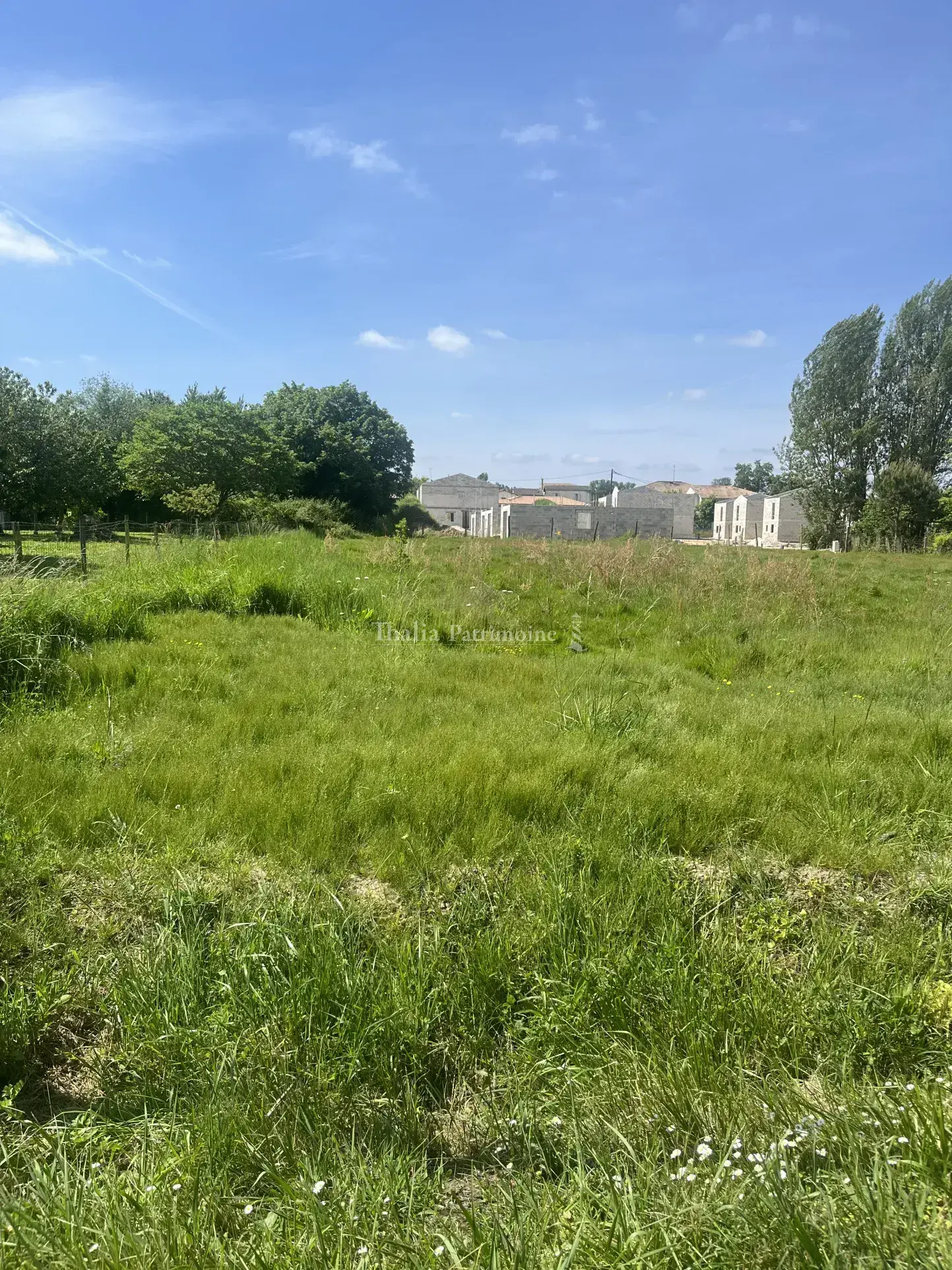 Terrain viabilisé de 485 m² à St Sulpice et Cameyrac 