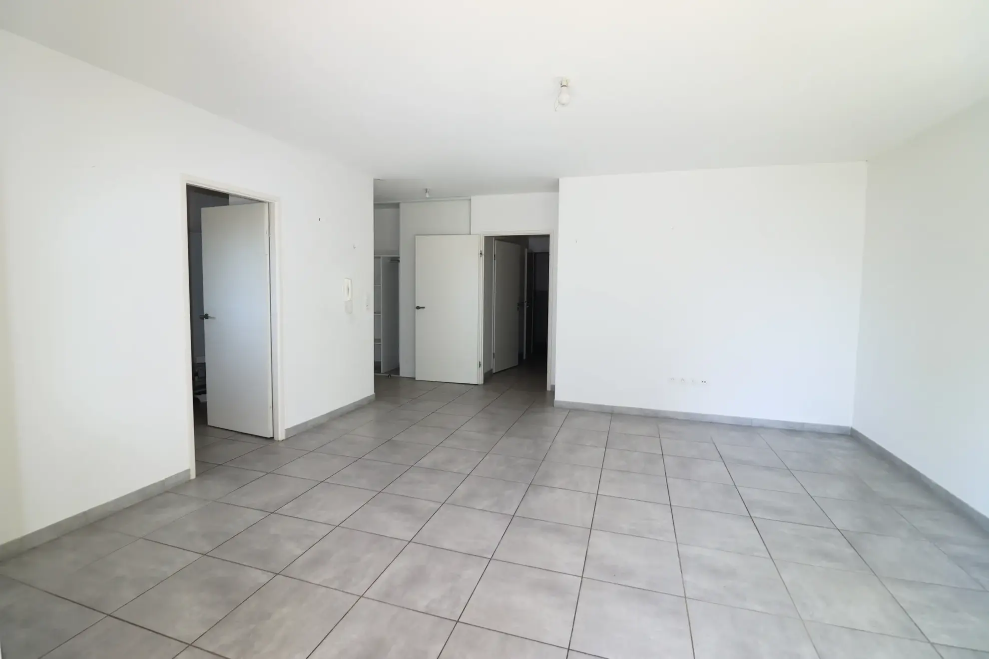 Appartement à vendre à Meschers-sur-Gironde avec 2 chambres et jardin 