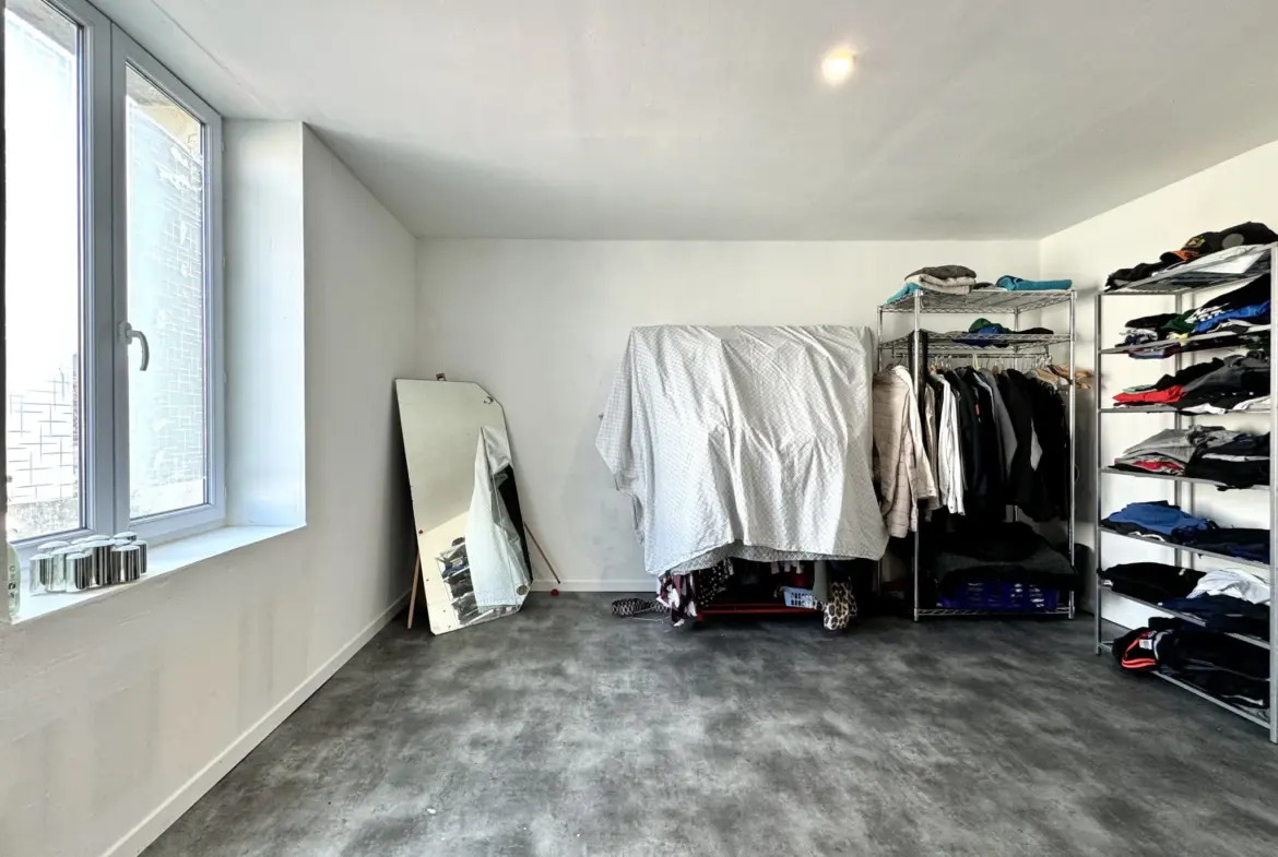 Maison de Ville à Vendre à Nanteuil-lès-Meaux - 187 m² avec Jardin 