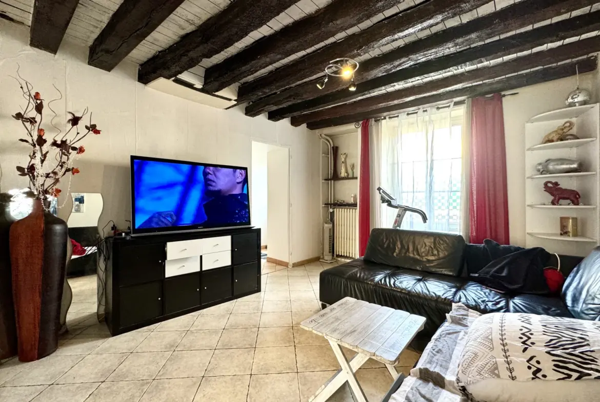 Maison de Ville à Vendre à Nanteuil-lès-Meaux - 187 m² avec Jardin 
