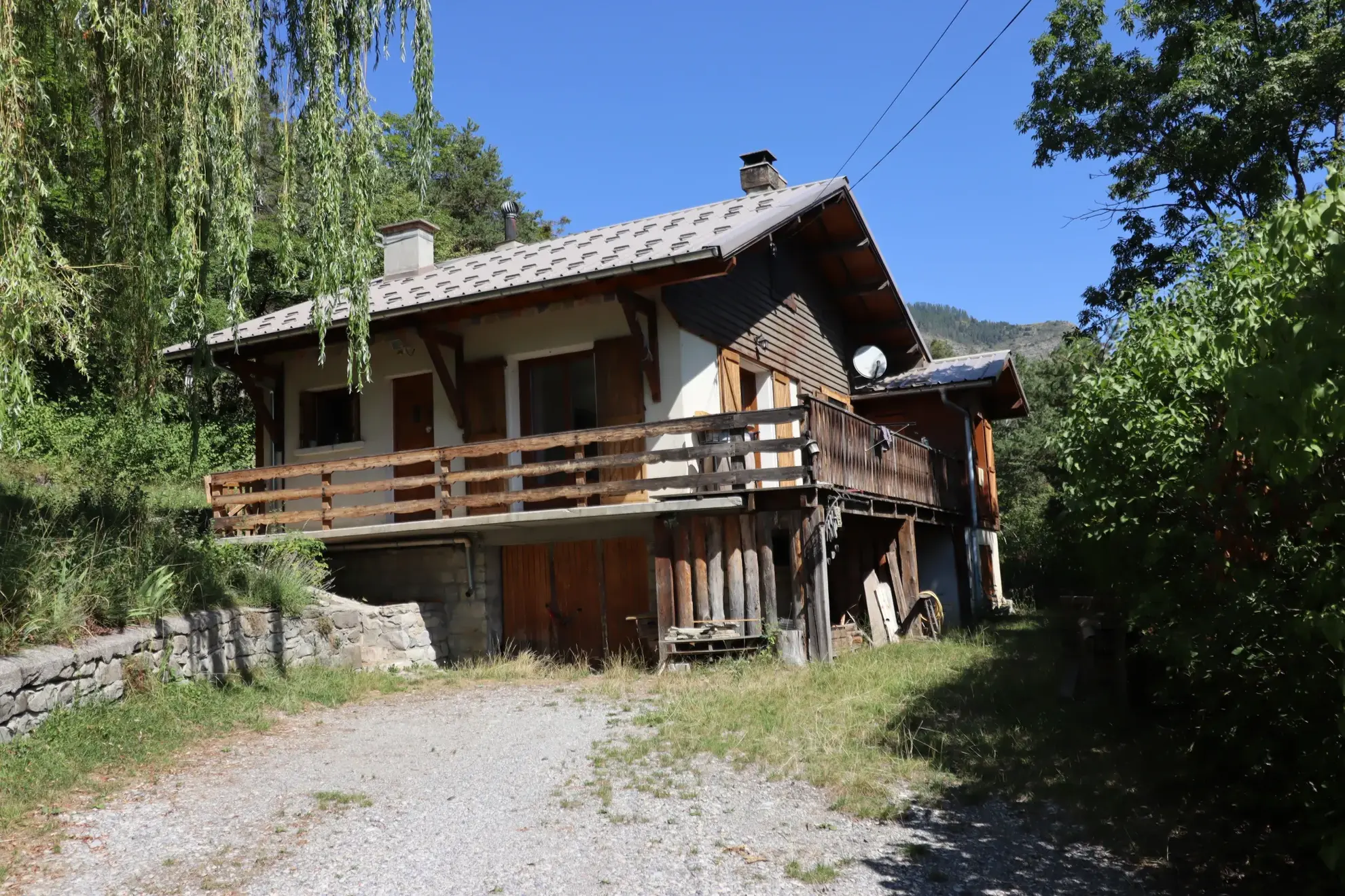 Maison spacieuse avec jardin à Beauvezer, près des montagnes 