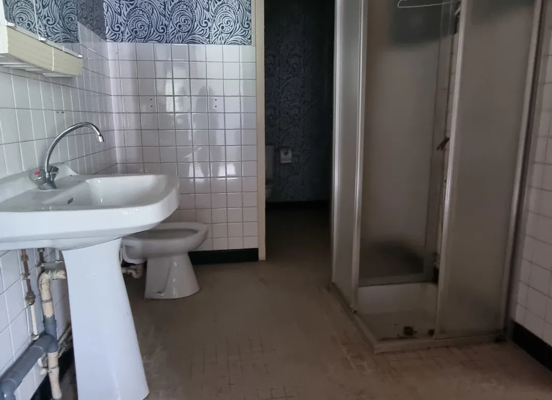 Maison de village à rénover avec potentiel d'aménagement 