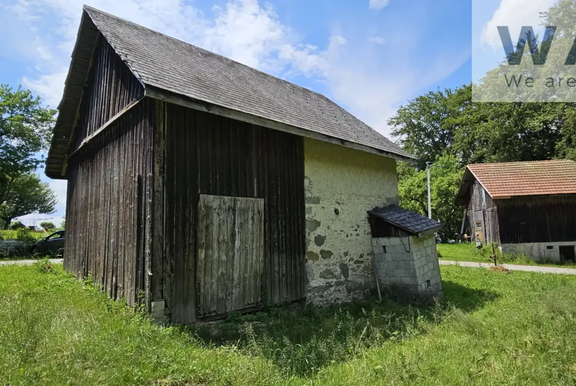 Terrain constructible avec grange à restaurer - Thorens Glieres 
