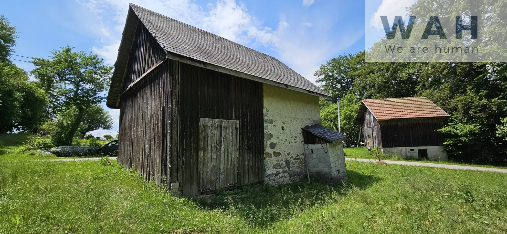 Terrain constructible avec grange à restaurer - Thorens Glieres 