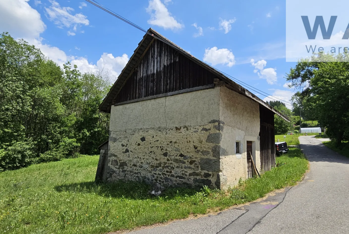 Terrain constructible avec grange à restaurer - Thorens Glieres 