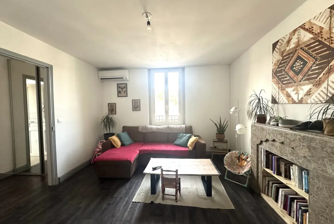Appartement lumineux 66 m² avec jardin et terrasse à Reynes 