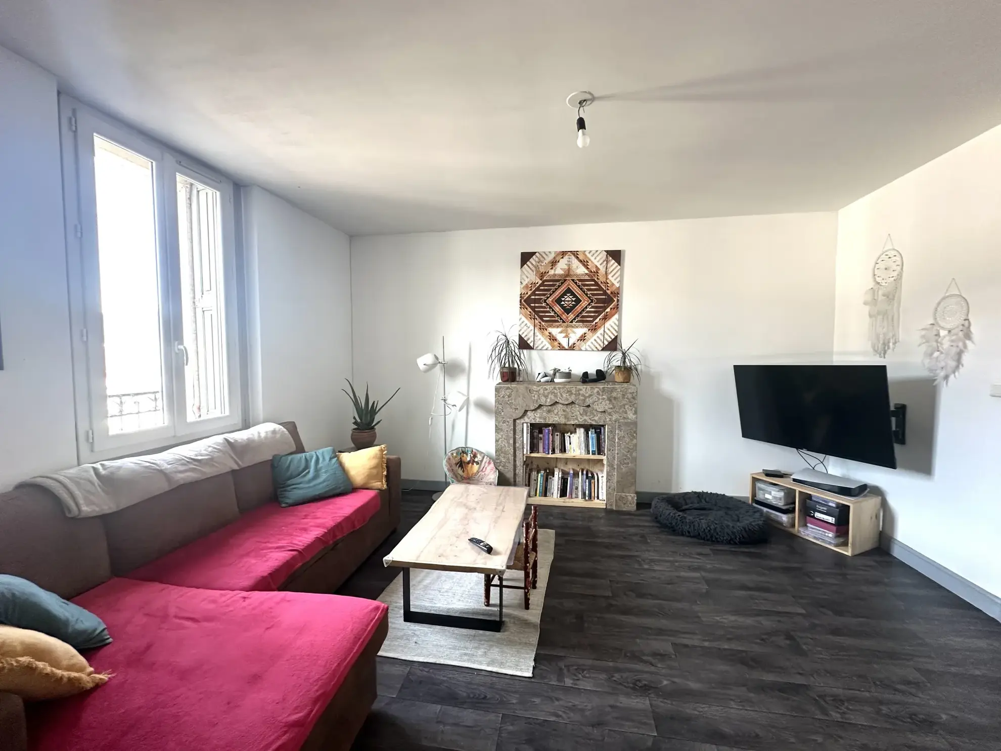Appartement lumineux 66 m² avec jardin et terrasse à Reynes 