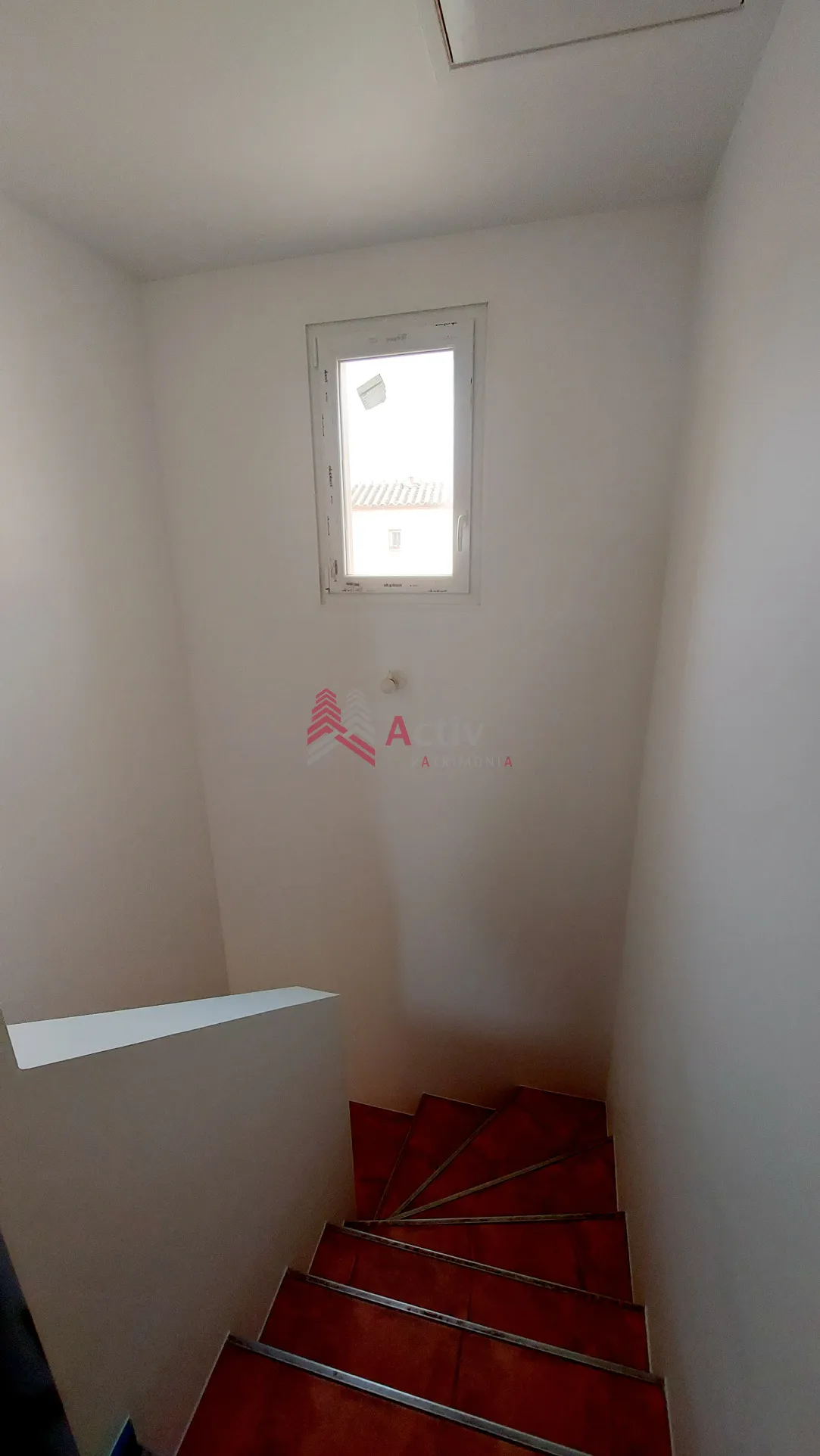 Villa récente T5 à vendre à Fitou - 280 000 € 