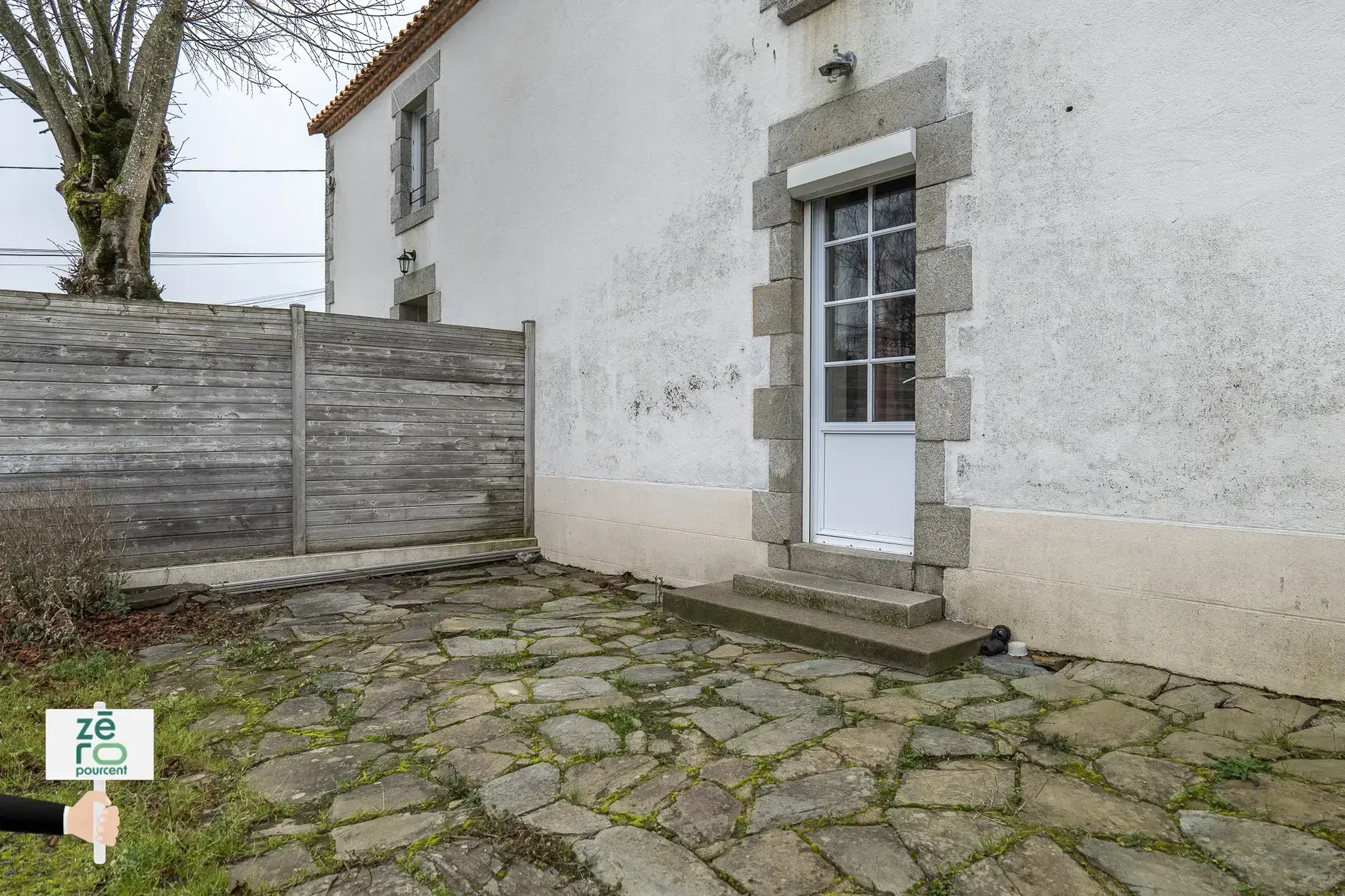 Appartement dans Longère Rénovée avec Jardin à Les Brouzils 