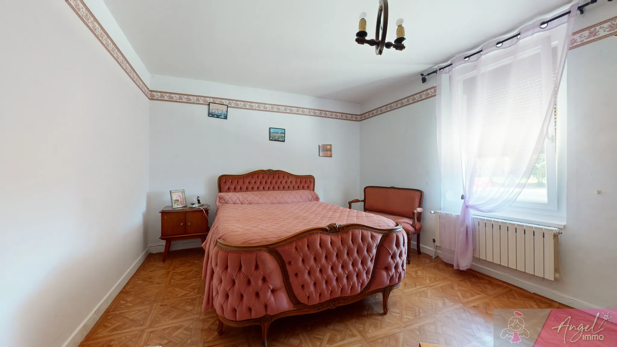 Maison mitoyenne à vendre à Mont sous Vaudrey - 162 m², 4 chambres 