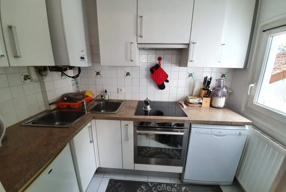 Maison 5 pièces de 93 m2 à Chelles, secteur calme 