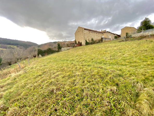Terrain constructible de 894 m² à Boulieu-Les-Annonay 