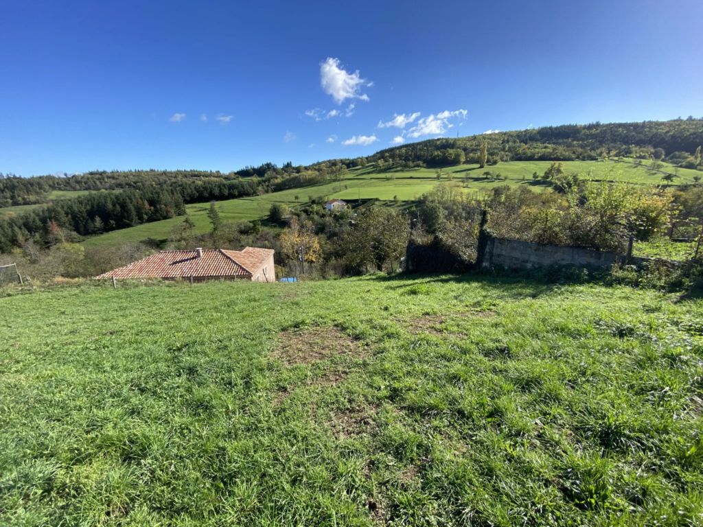 Terrain constructible de 894 m² à Boulieu-Les-Annonay