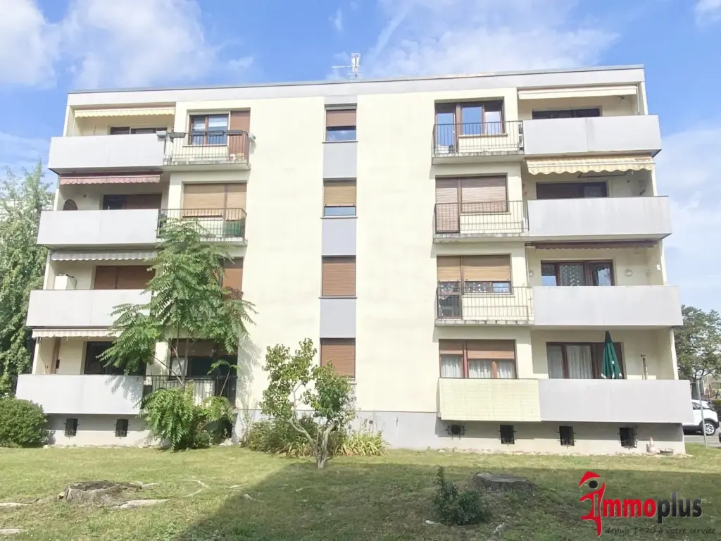 Grand Appartement lumineux à Huningue - 95,5 m²