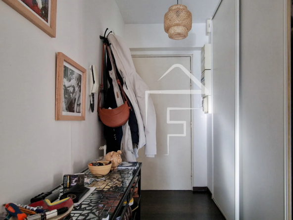 À vendre : Appartement T2 lumineux à Nantes Eraudière avec balcon et stationnement 