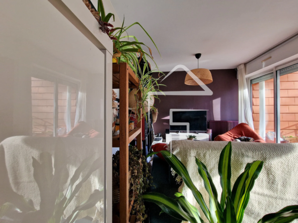 À vendre : Appartement T2 lumineux à Nantes Eraudière avec balcon et stationnement 