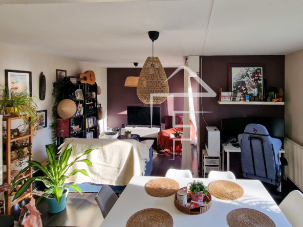 À vendre : Appartement T2 lumineux à Nantes Eraudière avec balcon et stationnement 