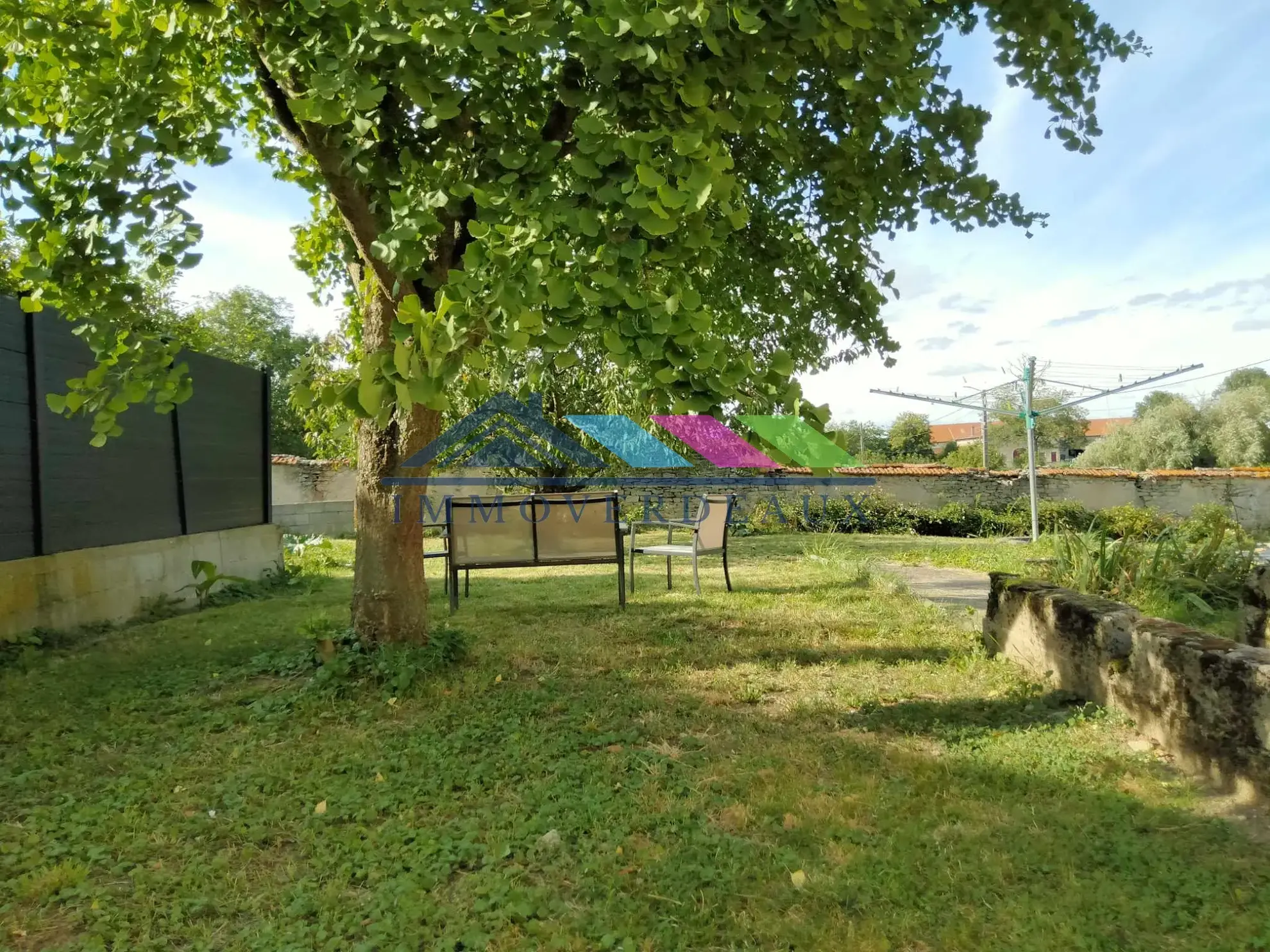 Maison rénovée à Drouville avec 4 chambres, jardin et terrasse 