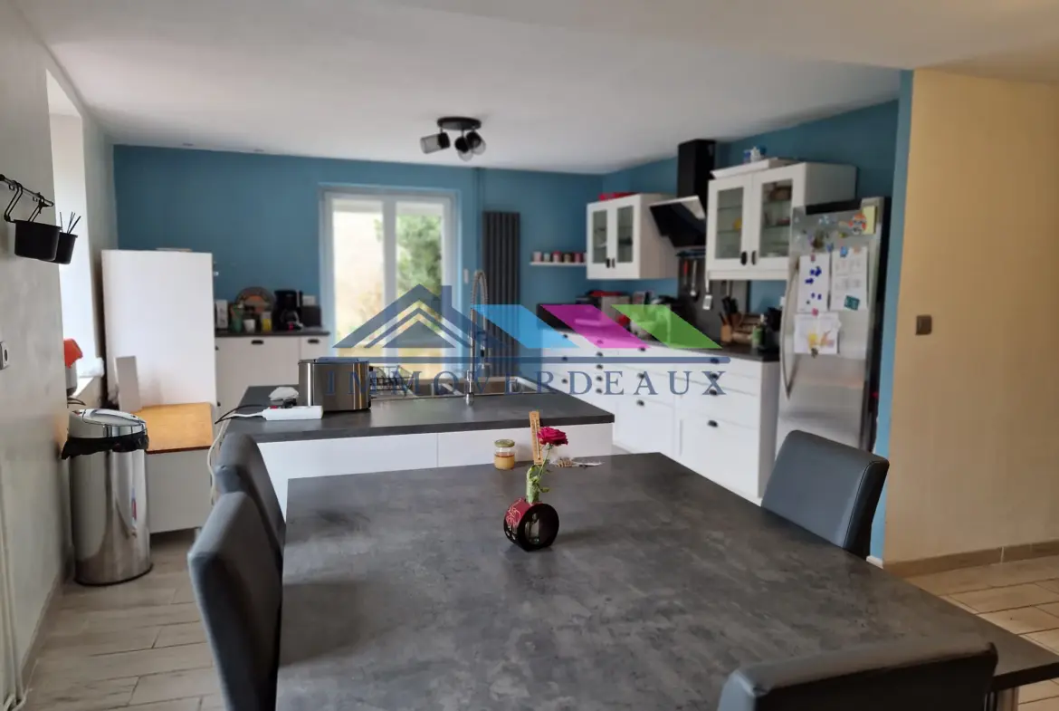Maison rénovée à Drouville avec 4 chambres, jardin et terrasse 