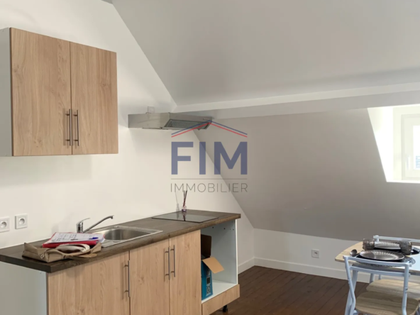 Studio rénové à vendre au centre-ville de Dieppe 