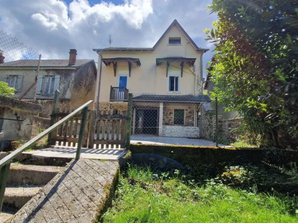Maison individuelle à vendre à Lubersac, 88000 EUR 