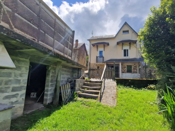 Maison individuelle à vendre à Lubersac, 88000 EUR 