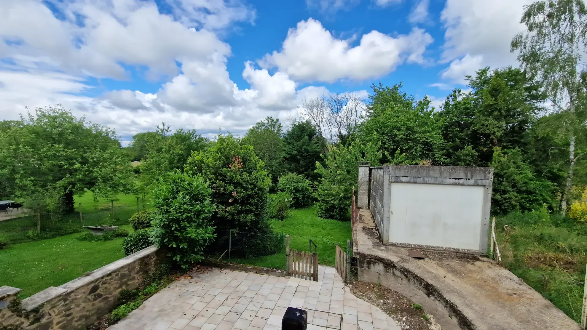 Maison individuelle à vendre à Lubersac, 88000 EUR 