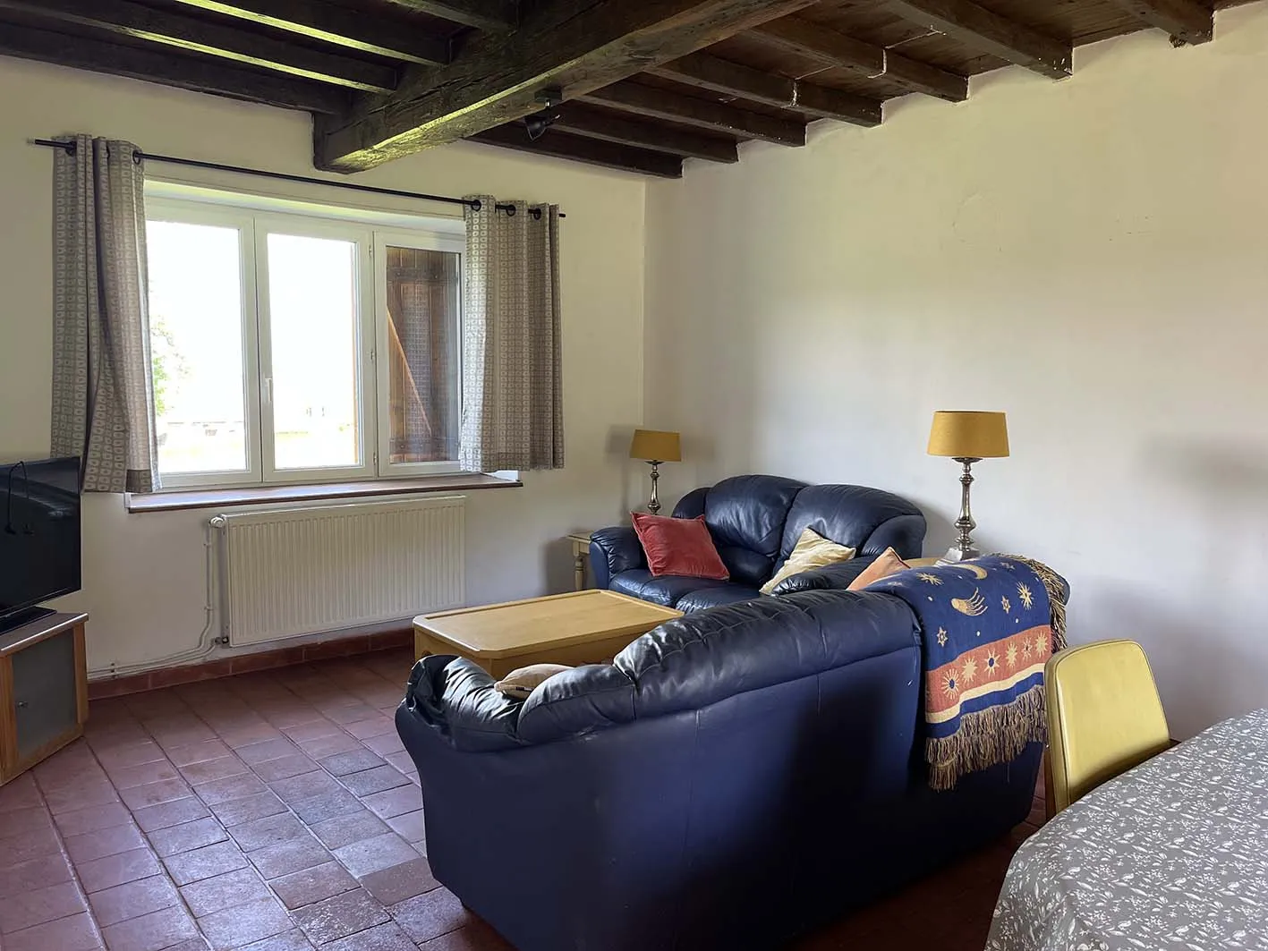 Maison rénovée à Teilhet avec vues sur la vallée - 3 chambres, 6660 m² 