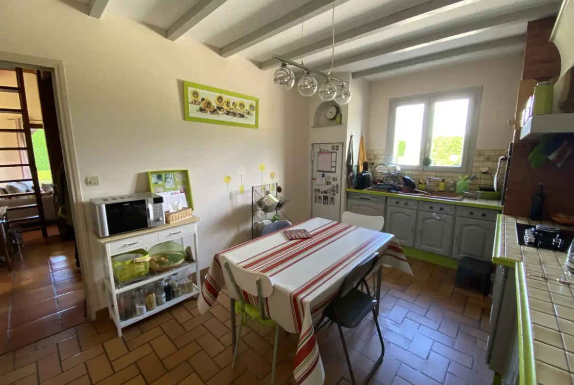Maison à vendre 5 pièces avec garage et jardin à Loupiac de la Réole 