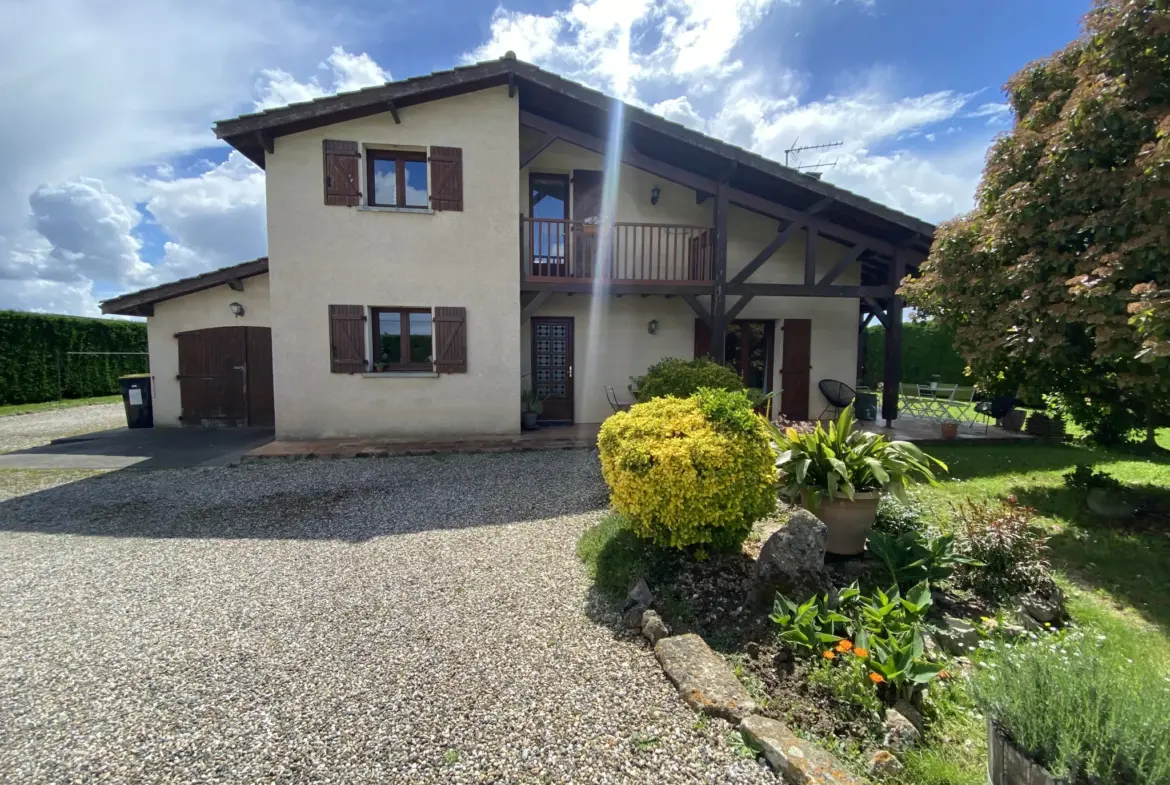 Maison à vendre 5 pièces avec garage et jardin à Loupiac de la Réole 