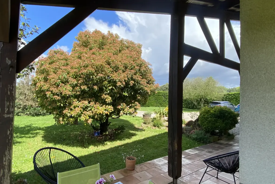 Maison à vendre 5 pièces avec garage et jardin à Loupiac de la Réole 