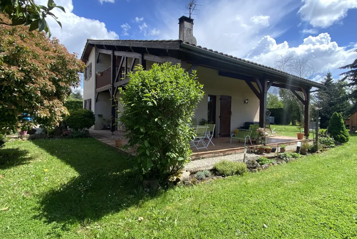Maison à vendre 5 pièces avec garage et jardin à Loupiac de la Réole 