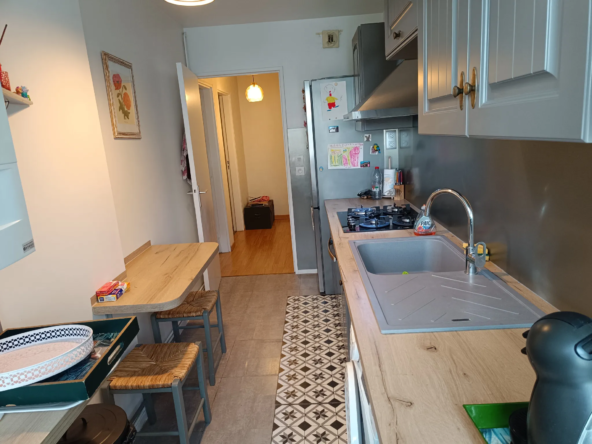 Ravissant F2 de 50m² à Plaisir avec Parking 